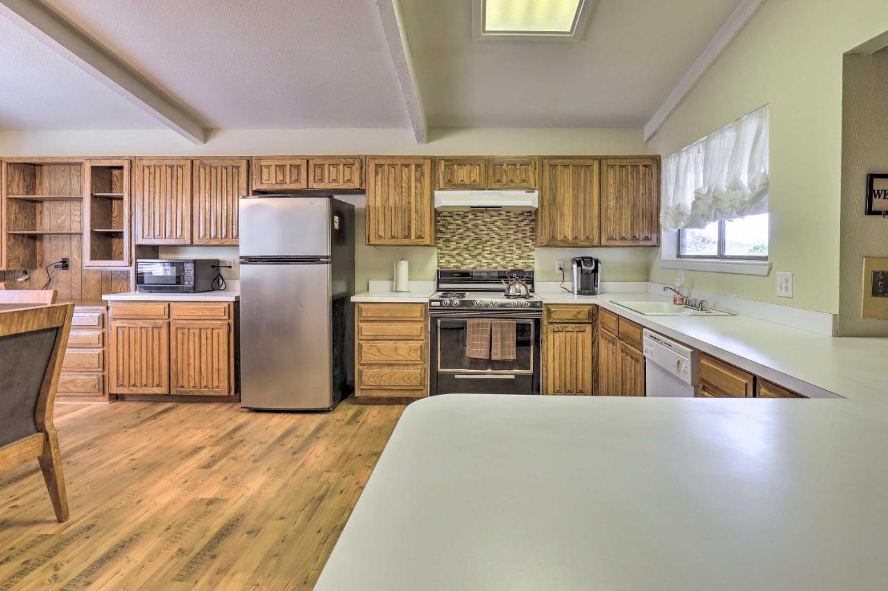 Granbury Getaway With Lake Views 2 Mi To Downtown! Buitenkant foto